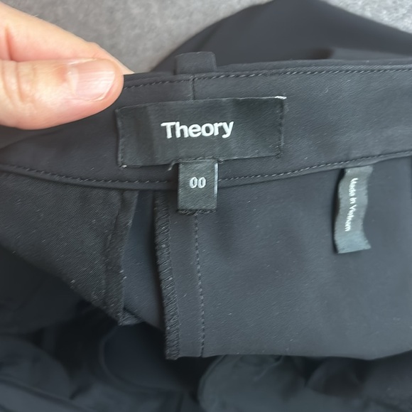 Theory, Treeca Precision Ponte Pant, size 00 - Picture 3 of 4
